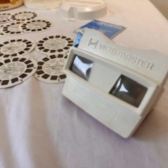 Vintage Walt Disney View-Master Gift Pak 13 Reels incl. Casper Scooby-Doo Disney - Picture 10 of 10